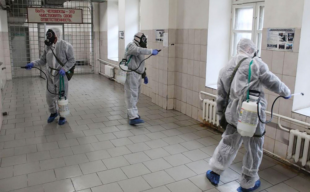  Бишкекте цех кызматкери 24 адамга вирус жуктурган