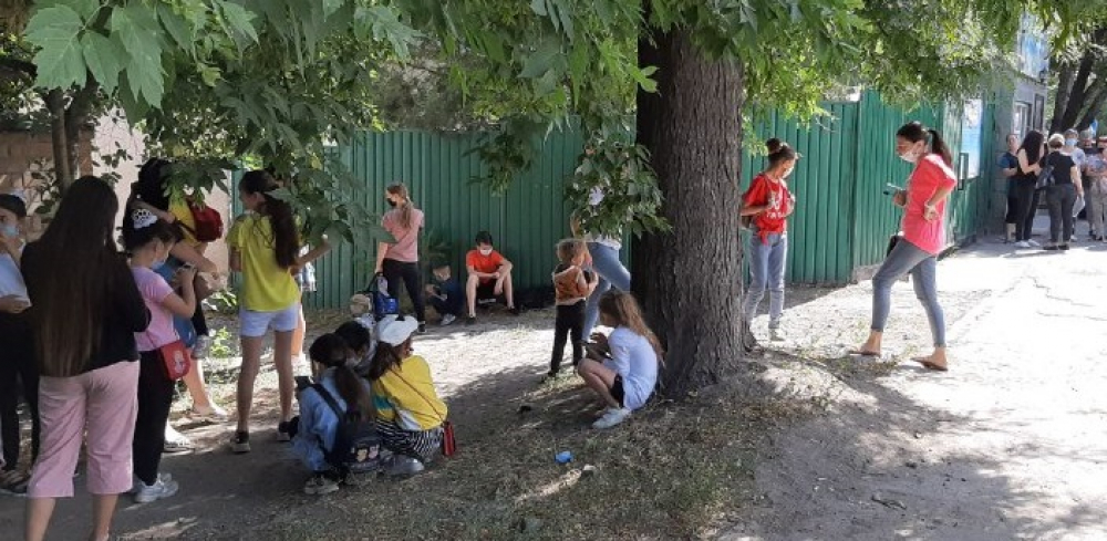 Вопрос с выселением детей из центра «Оберег» мэрия Бишкека должна решить сегодня до 13:00