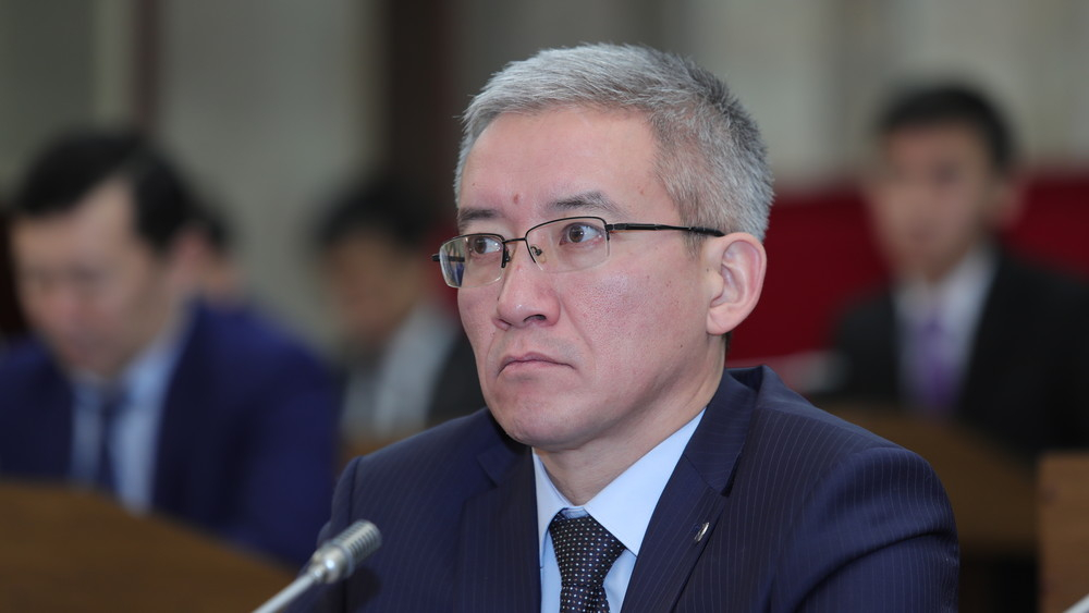 Вице-премьер-министр Эркин Асрандиев заразился коронавирусом