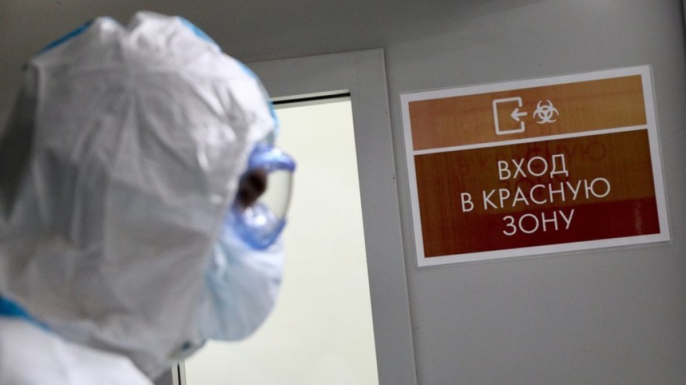 В Кыргызстане за сутки у 49 врачей выявили коронавирус