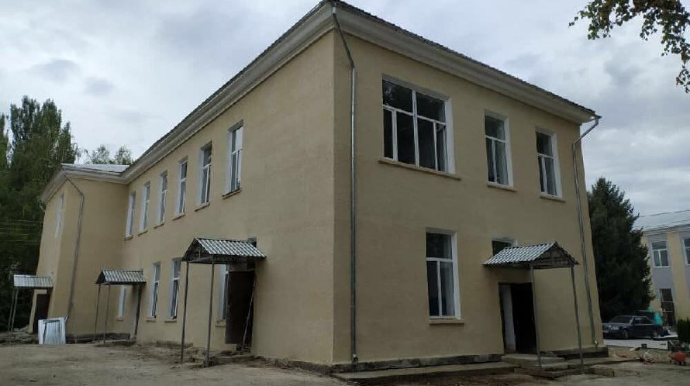 В регионах Кыргызстана завершили капитальный ремонт семи объектов здравоохранения