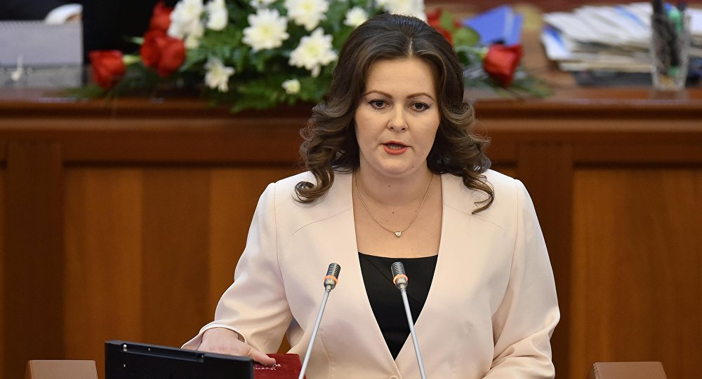 Наталья Никитенко предложила вызвать в Жогорку Кенеш представителей правительства  – отчитаться по кредитам