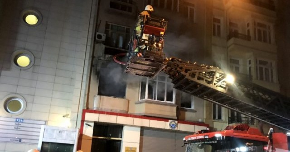 В Генконсульстве Кыргызстана в Стамбуле произошел пожар (видео)