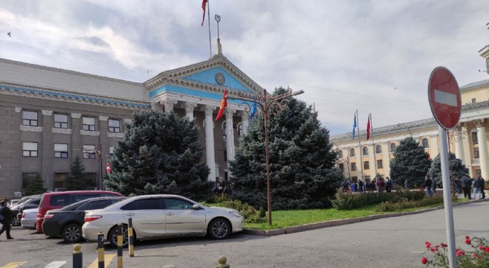 Азиз Суракматов возвращается на пост мэра Бишкека