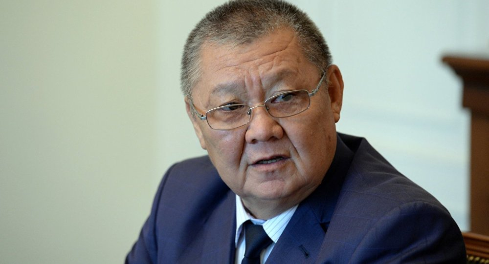 Токон Мамытов ушел с поста омбудсмена Кыргызстана