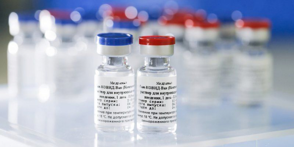 ВОЗ приостановила одобрение вакцины «Спутник V»