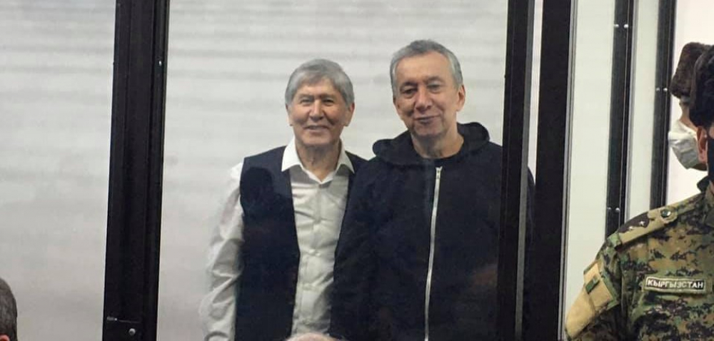 События в Кой-Таше. Алмазбека Атамбаева и Фарида Ниязова доставили в суд