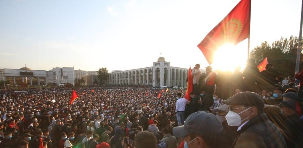 По факту беспорядков 5-6 октября в Бишкеке заведено пять уголовных дел