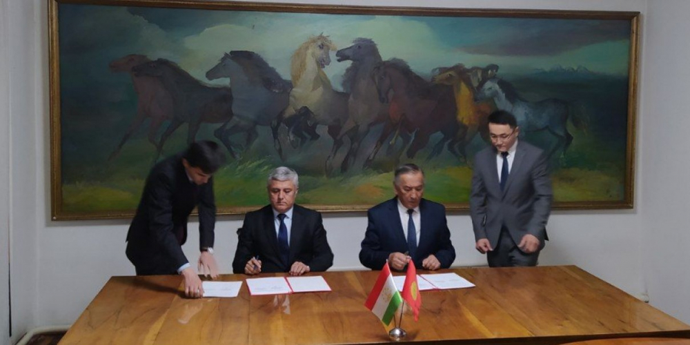 В Оше прошла встреча правительственных делегаций Кыргызстана и Таджикистана