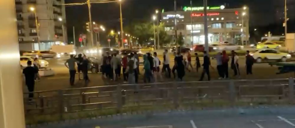 Участников массовой драки в Москве депортируют на родину