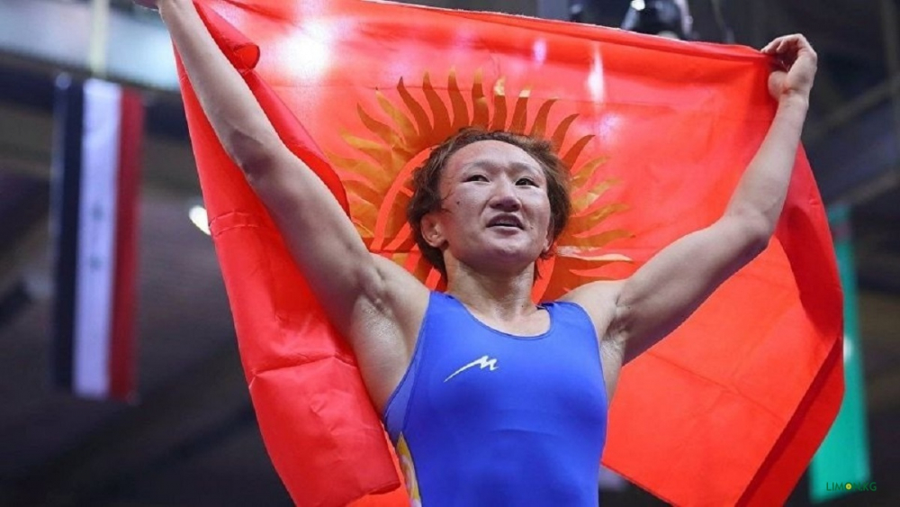 Айсулуу Тыныбекова передала всем кыргызстанцам привет из Японии