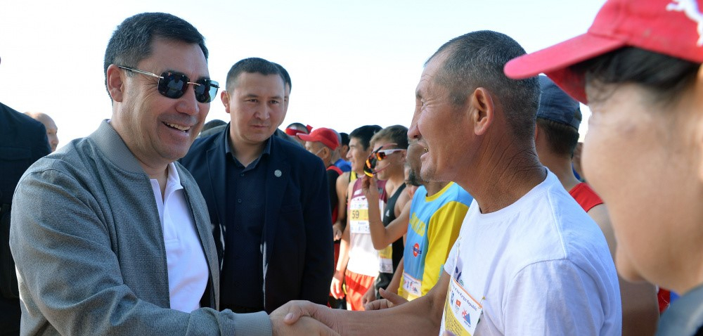 Садыр Жапаров отправляется в Иссык-Кульскую область с рабочей поездкой