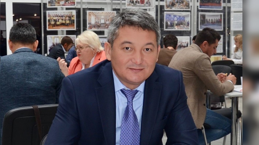 Алмаз Сарыбаев задержан по делу о попытке захвата власти