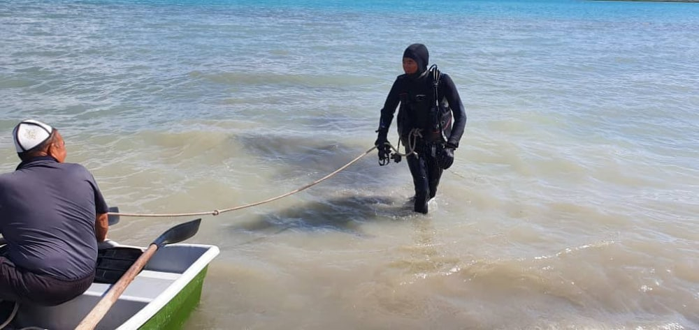 На одном из пляжей Балыкчи утонула 16-летняя девушка