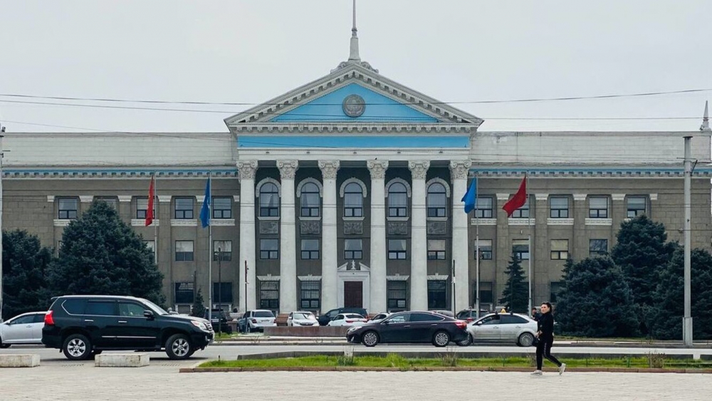 В Бишкеке построят 6 детских садов и 15 школ, обещает мэрия