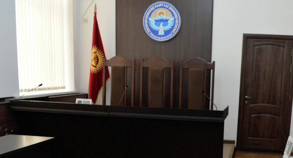 Садыр Жапаров назначил ряд судей местных судов