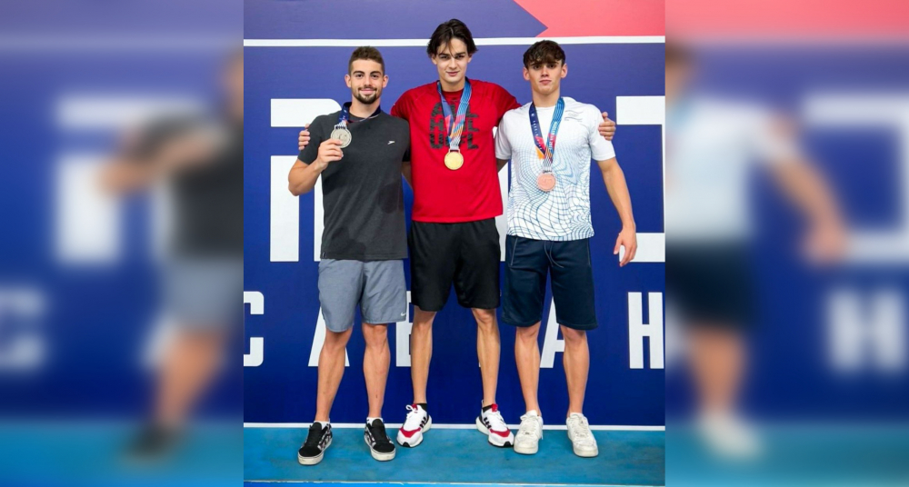 Пловец Денис Петрашов выиграл второе золото на турнире в Израиле