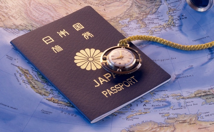 В рейтинге паспортов по свободе передвижения лидируют Япония и Сингапур