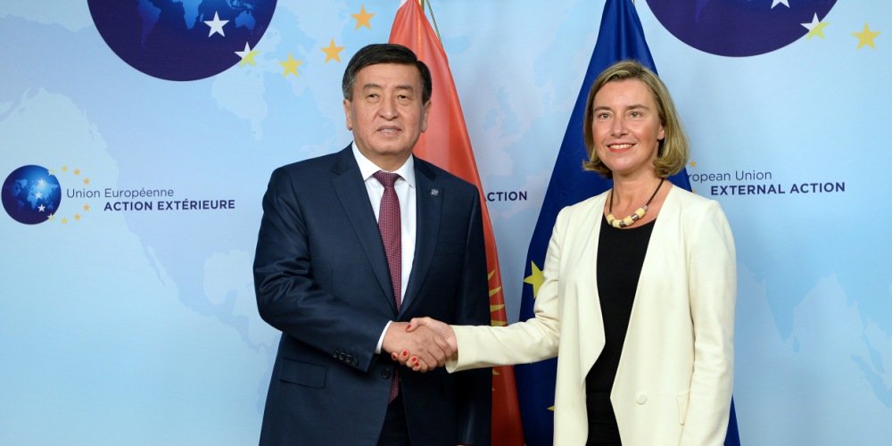 Президент Кыргызстана встретился с главой европейской дипломатии Федерикой Могерини
