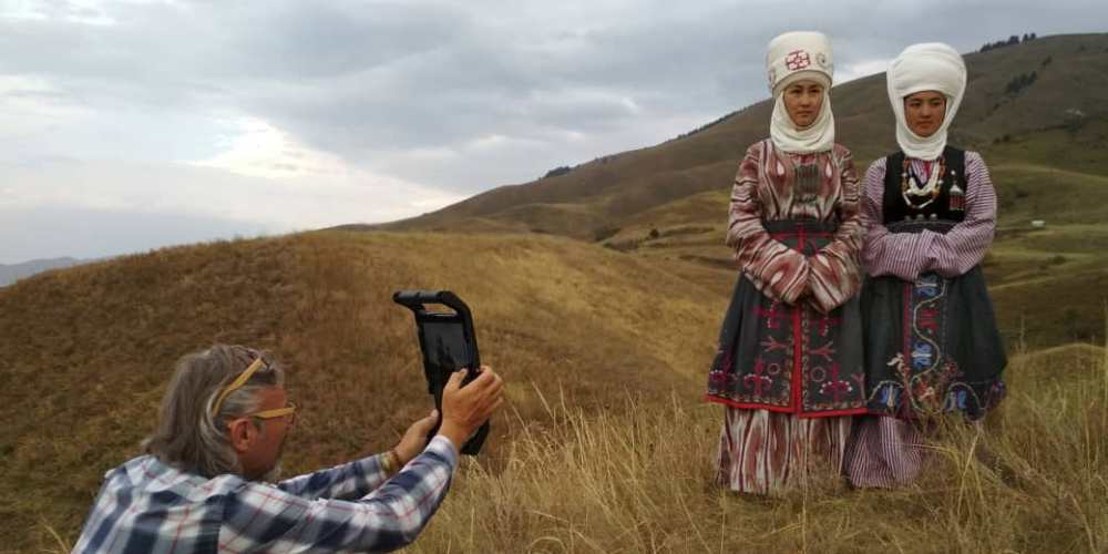 Фотограф National Geographic удивлен: в Кыргызстане сохранилась традиционная одежда